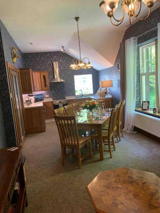 Chandlers Apartment Ascog 外观 照片